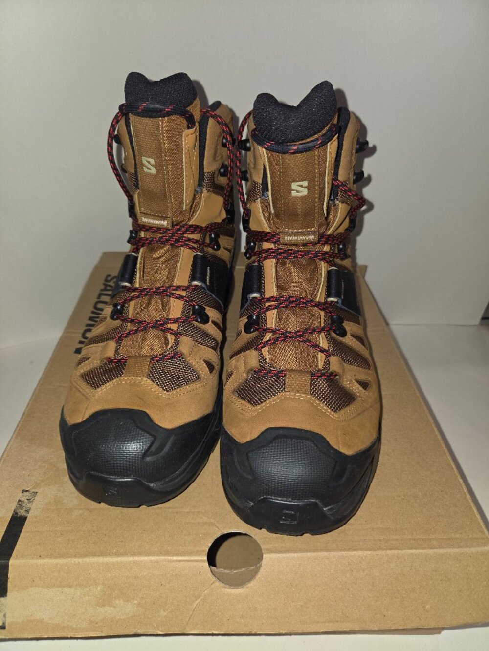 Salomon Quest 04 GTX Hiking Boots Sz US10.5 EU44.67 UK10 New w/ Box Fiery Red Bk